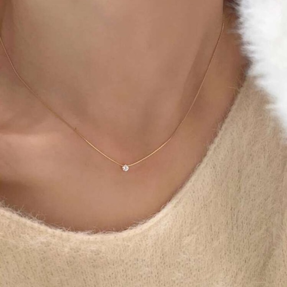 New rhinestone necklace - Picture 3 of 6